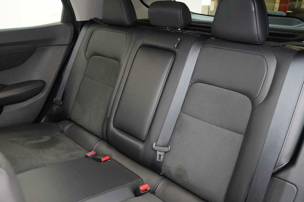 Nissan Ariya 87Kwh Advance Suv 22Kw Charger Black #25