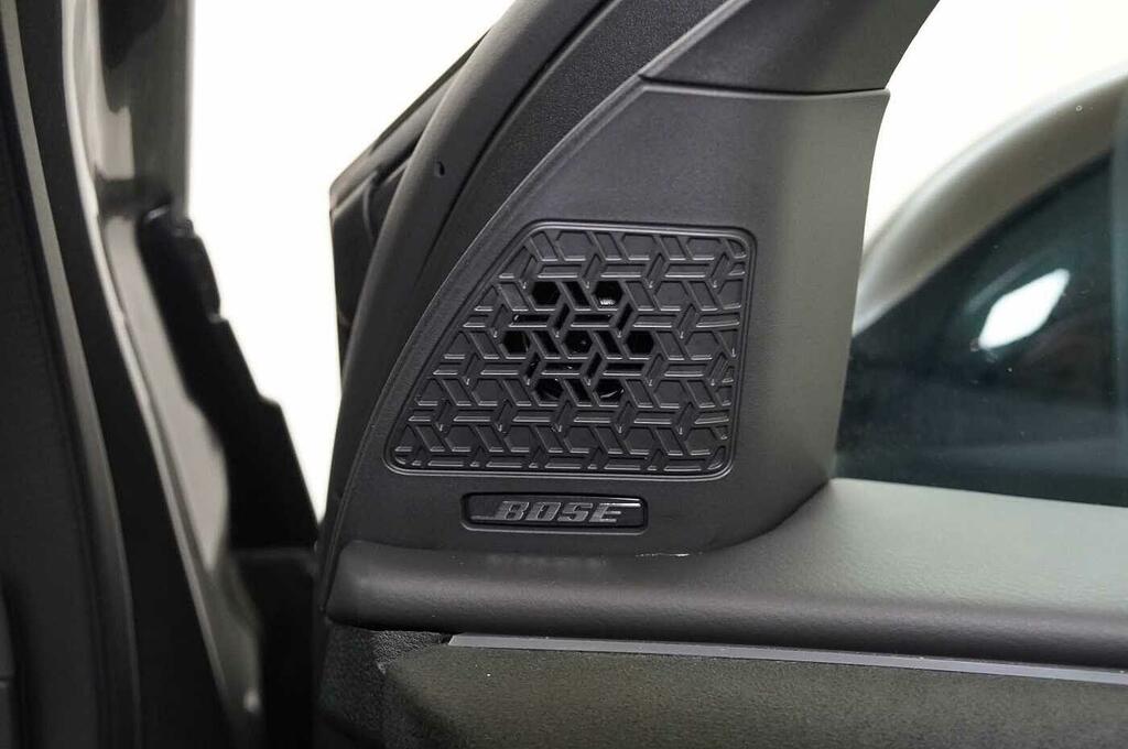 Nissan Ariya 87Kwh Advance Suv 22Kw Charger Black #37