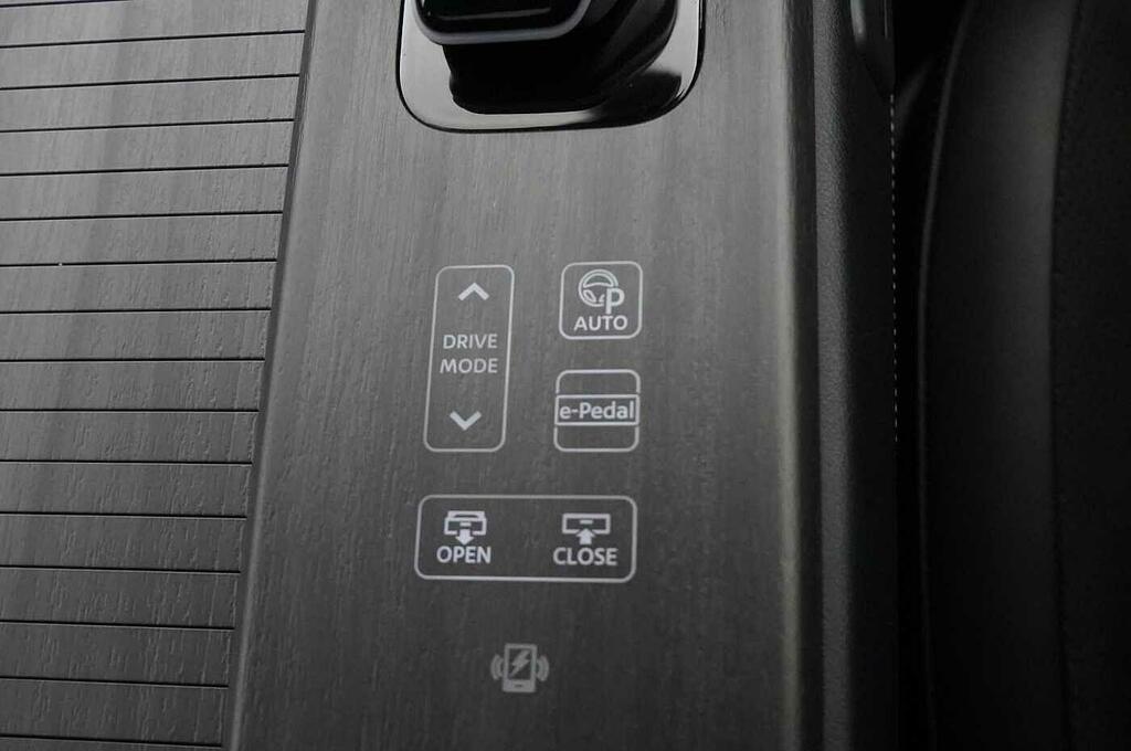 Nissan Ariya 87Kwh Advance Suv 22Kw Charger Black #36