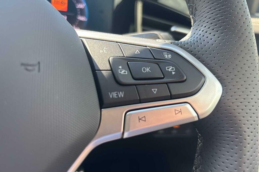 Volkswagen Passat 1.5 Etsi Mhev R-line Estate Hybrid Dsg Grey #44