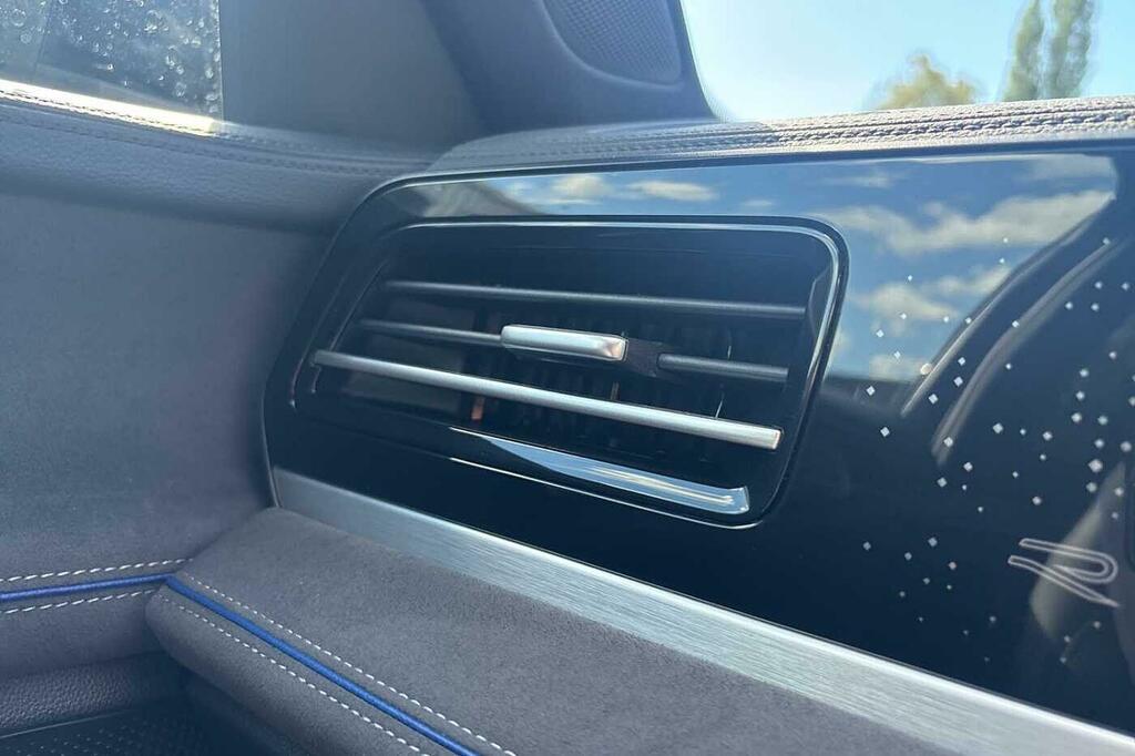 Volkswagen Passat 1.5 Etsi Mhev R-line Estate Hybrid Dsg Grey #22