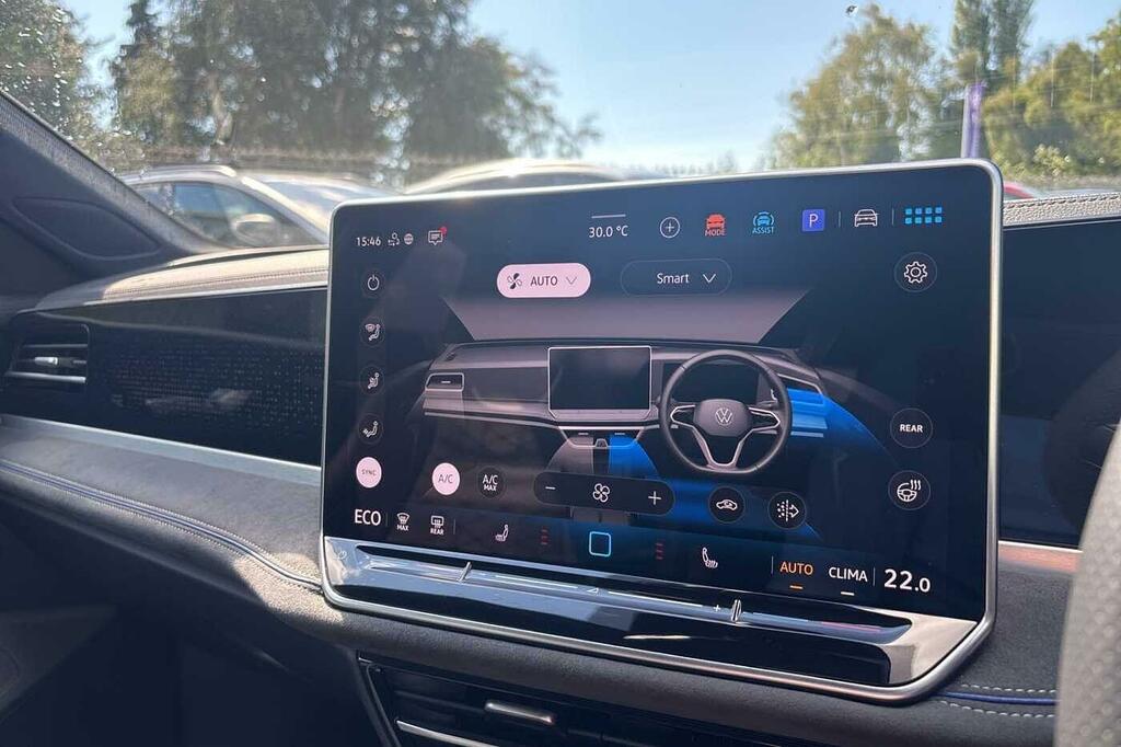 Volkswagen Passat 1.5 Etsi Mhev R-line Estate Hybrid Dsg Grey #16