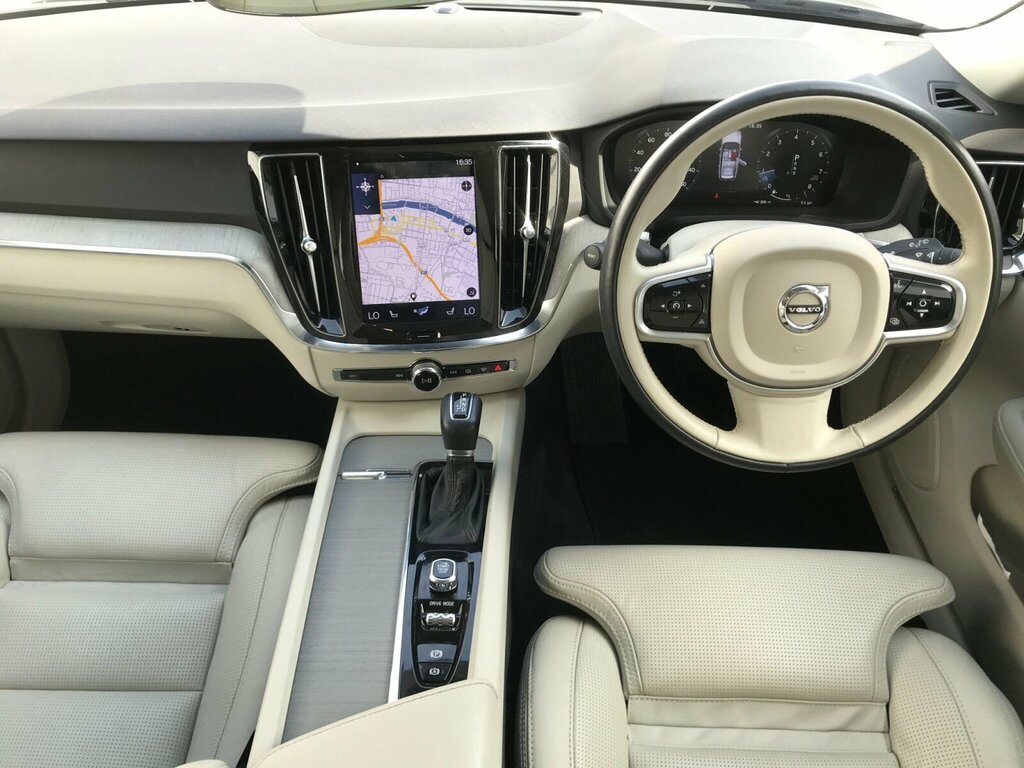 Volvo V60 2.0 T5 Inscription Plus Euro 6 Ss Grey #2