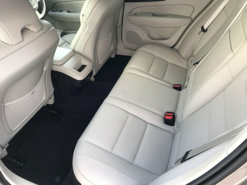 Volvo V60 D3 Momentum Lane Depart Alert,park Assist,cruise Grey #18