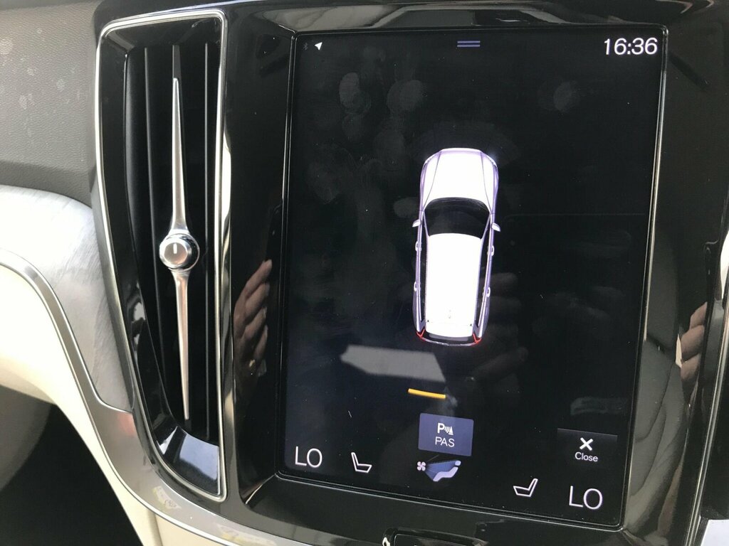 Volvo V60 D3 Momentum Lane Depart Alert,park Assist,cruise Grey #32
