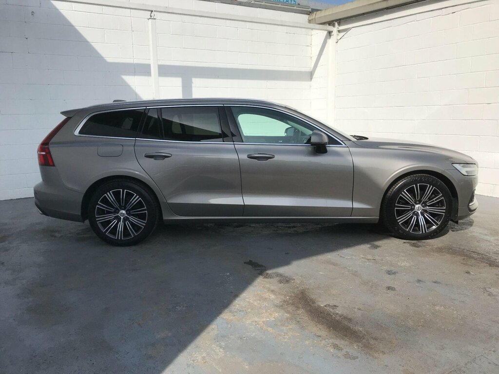 Volvo V60 D3 Momentum Lane Depart Alert,park Assist,cruise Grey #11