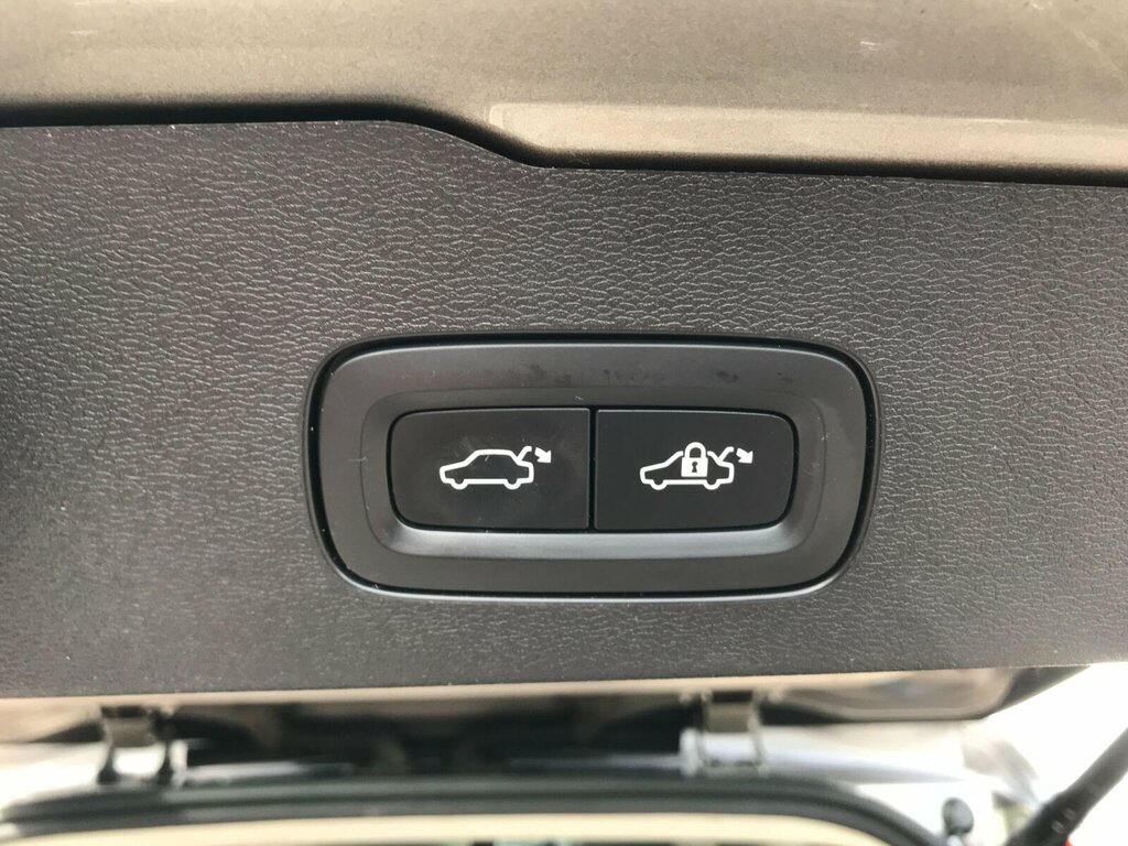 Volvo V60 D3 Momentum Lane Depart Alert,park Assist,cruise Grey #28