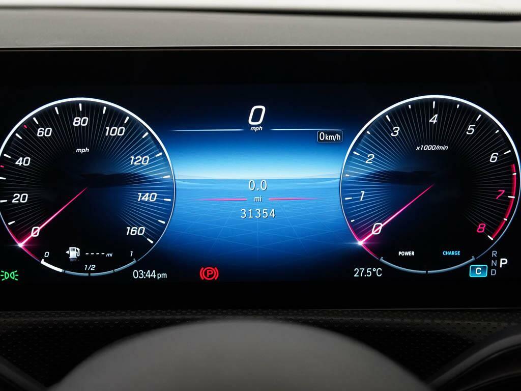 Mercedes-Benz A Class A 180 Amg Line Executive SO73CCX Silver #4