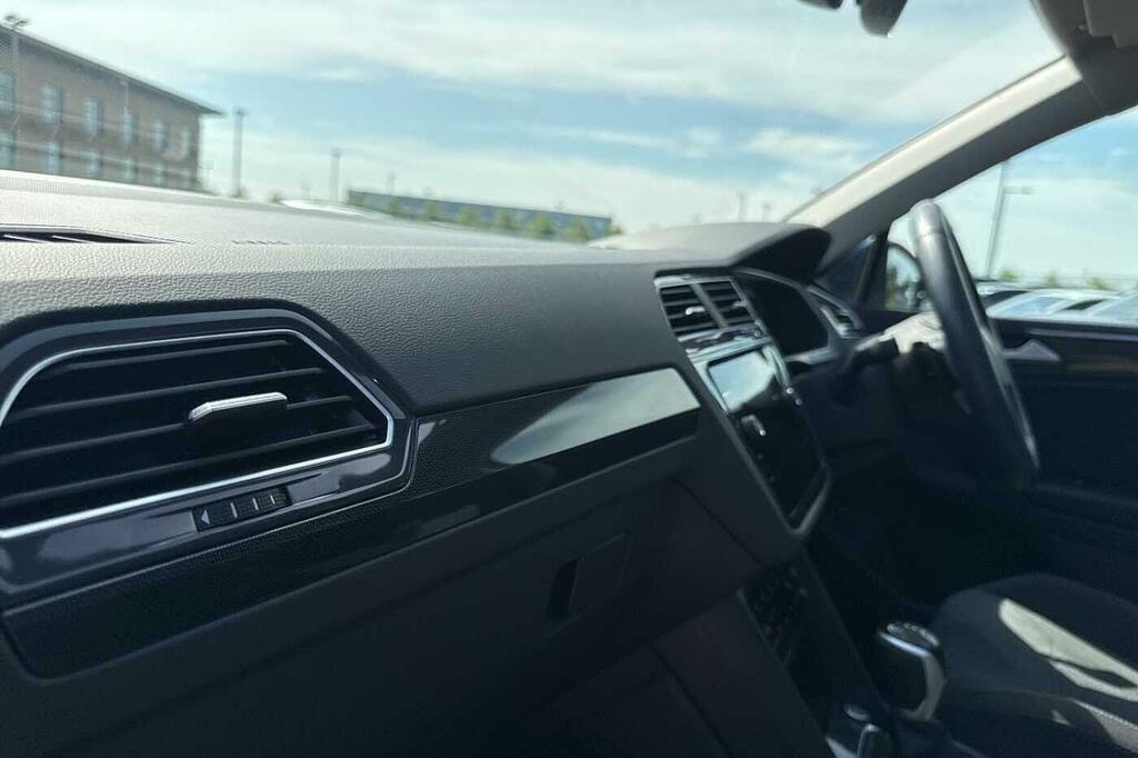 Volkswagen Tiguan 1.5 Tsi 150 Life Dsg Grey #37