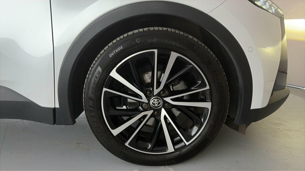 Toyota C-Hr 1.8 Vvt-h Design Cvt Euro 6 Ss White #27