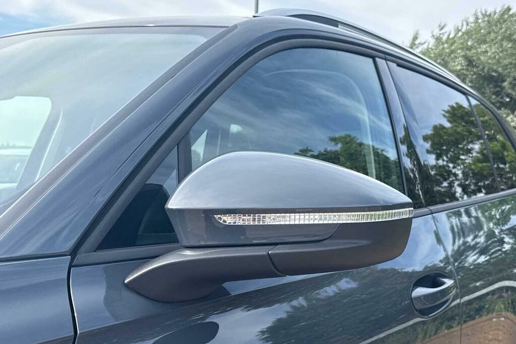 Volkswagen Tiguan 1.5 Tsi Ehybrid 19.7Kwh Match Suv Plug- Black #35