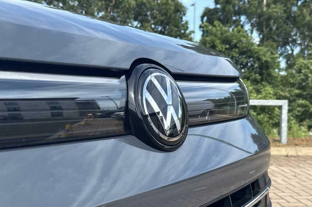 Volkswagen Tiguan 1.5 Tsi Ehybrid 19.7Kwh Match Suv Plug- Black #34