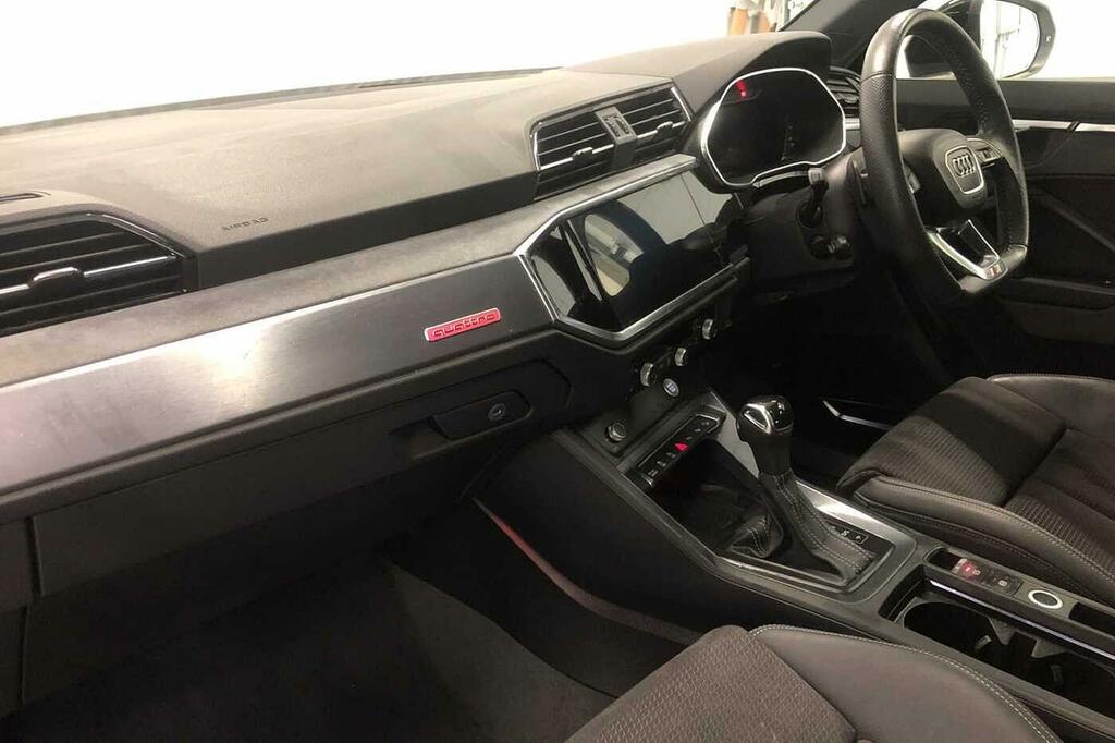 Audi Q3 Vorsprung 45 Tfsi Quattro 230 Ps S Tronic White #2