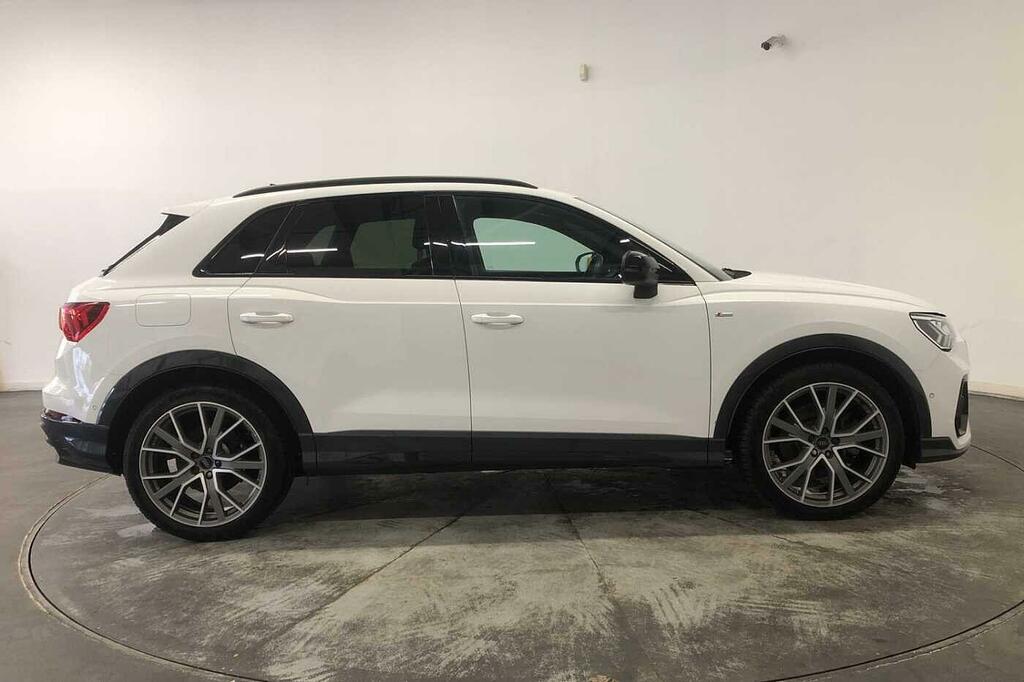 Audi Q3 Vorsprung 45 Tfsi Quattro 230 Ps S Tronic White #4