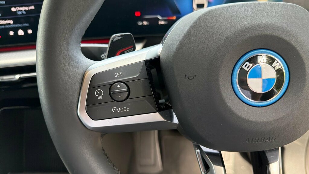 BMW iX2 U10 Edrive20 Shadow Edition Grey #17