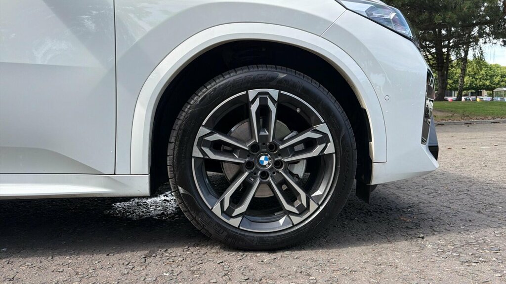 BMW iX2 U10 Edrive20 Shadow Edition Grey #14