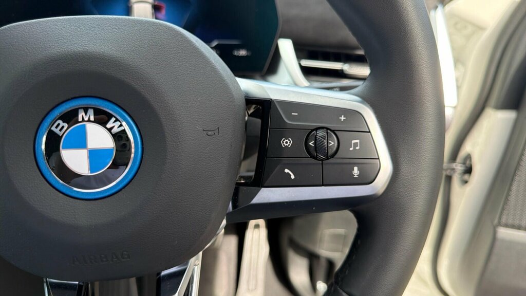 BMW iX2 U10 Edrive20 Shadow Edition Grey #18