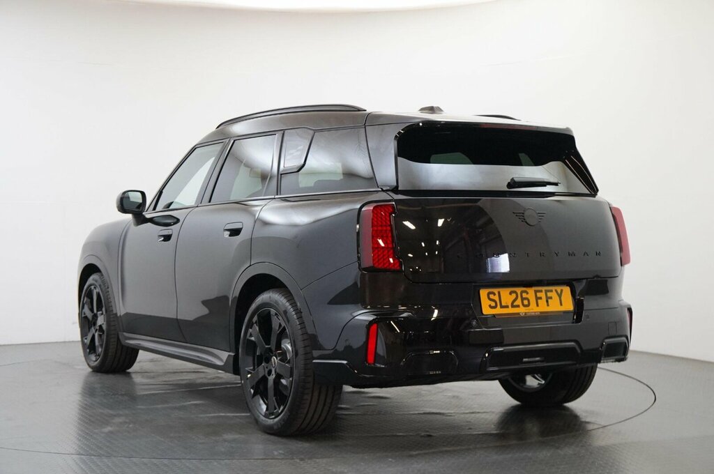 Mini Countryman E 66.5Kwh Sport Suv 204 Ps Black #3