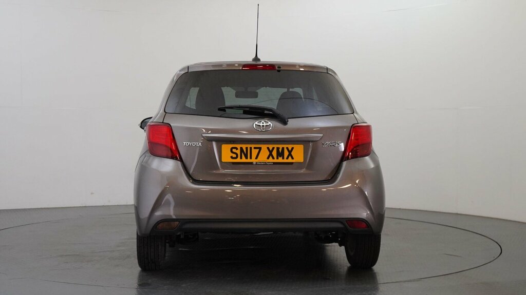 Toyota Yaris 1.33 Dual Vvt-i Icon Euro 6 Brown #6