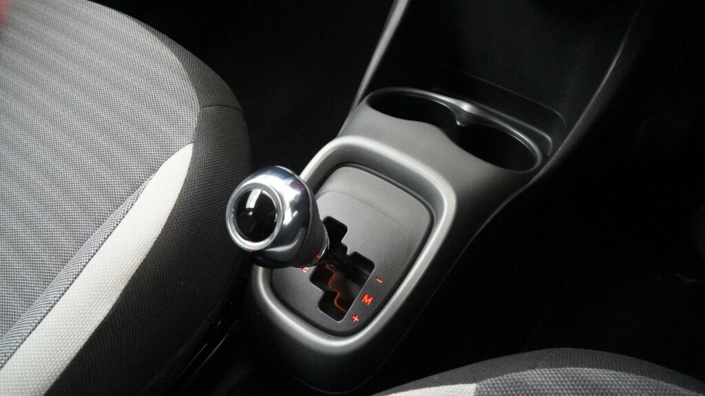 Toyota Aygo 1.0 Vvt-i X-trend Funroof Silver #9