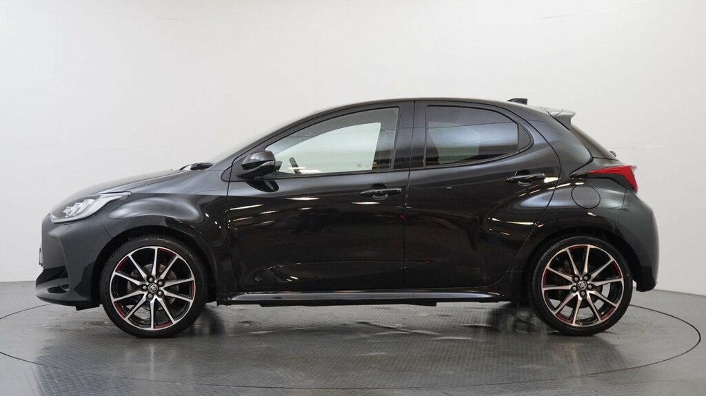Toyota Yaris 1.5 Vvt-h Gr Sport E-cvt Euro 6 Ss Black #4