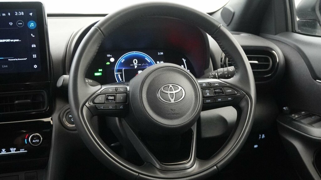 Toyota Yaris Cross 1.5 Hybrid 130 Gr Sport Cvt White #28