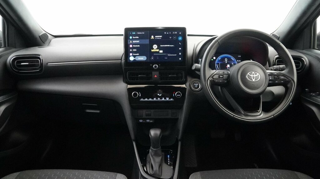 Toyota Yaris Cross 1.5 Hybrid 130 Gr Sport Cvt White #9