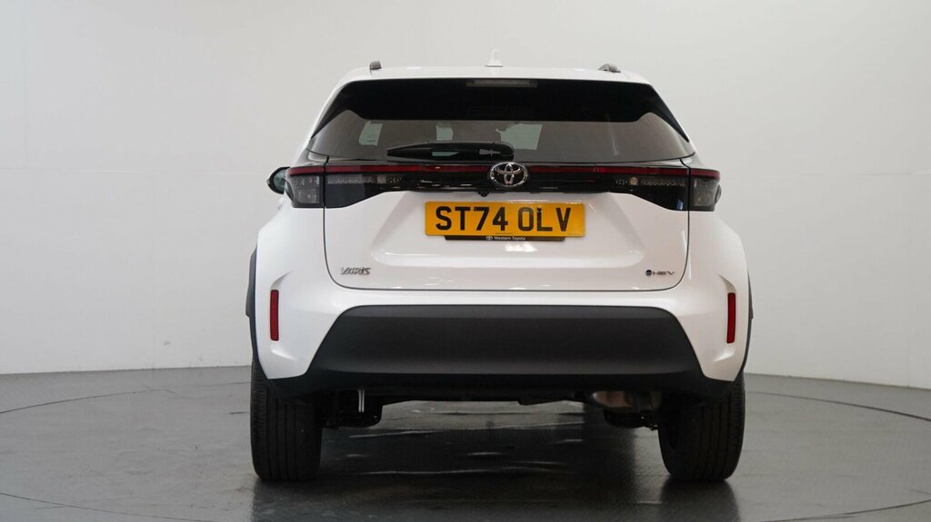 Toyota Yaris Cross 1.5 Vvt-h Design E-cvt Euro 6 Ss White #5