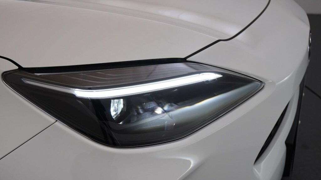 Toyota Yaris Cross 1.5 Hybrid 130 Gr Sport Cvt White #35