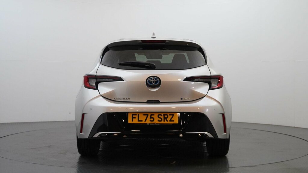 Toyota Corolla 1.8 Vvt-h Design Cvt Euro 6 Ss Silver #5