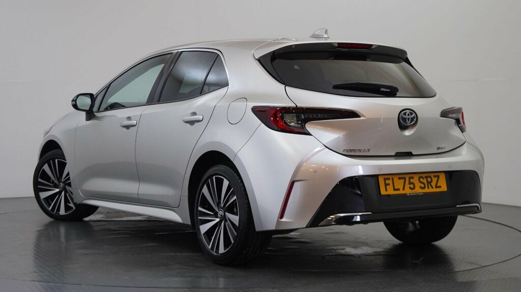 Toyota Corolla 1.8 Vvt-h Design Cvt Euro 6 Ss Silver #3