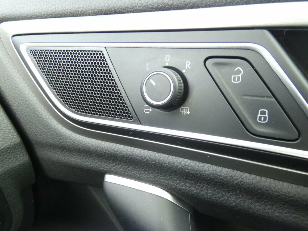 Volkswagen Golf SV Tdi Bluemotion Tech Gt Grey #22