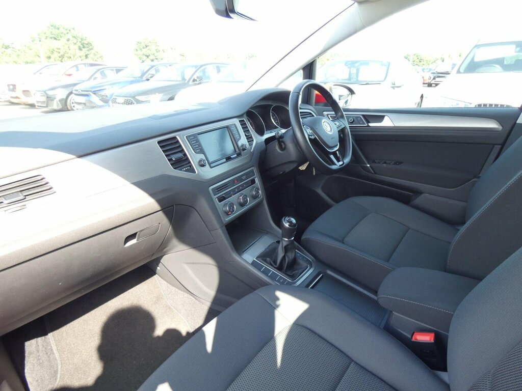 Volkswagen Golf SV 1.4 Tsi Bluemotion Tech Se Euro 6 Ss Red #2