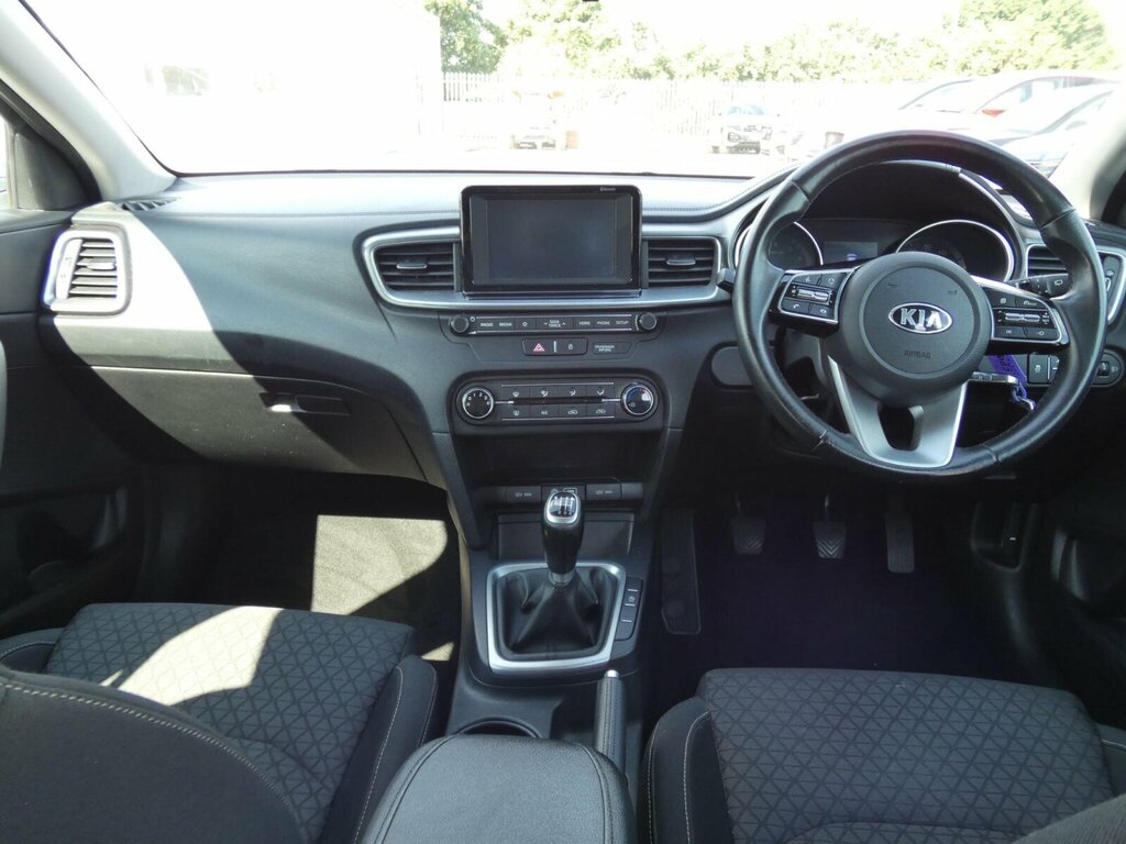 Kia Ceed 1.6 Crdi Isg 2 Nav White #8