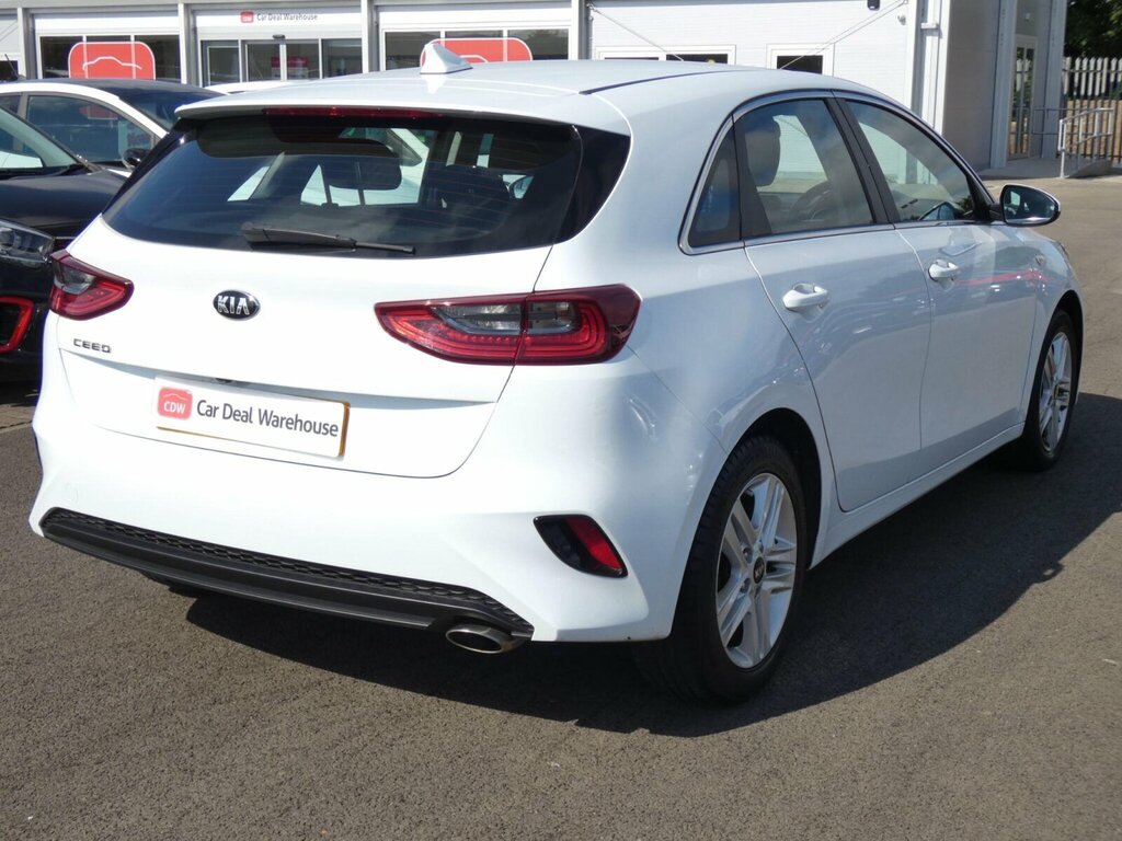 Kia Ceed 1.6 Crdi Isg 2 Nav White #14