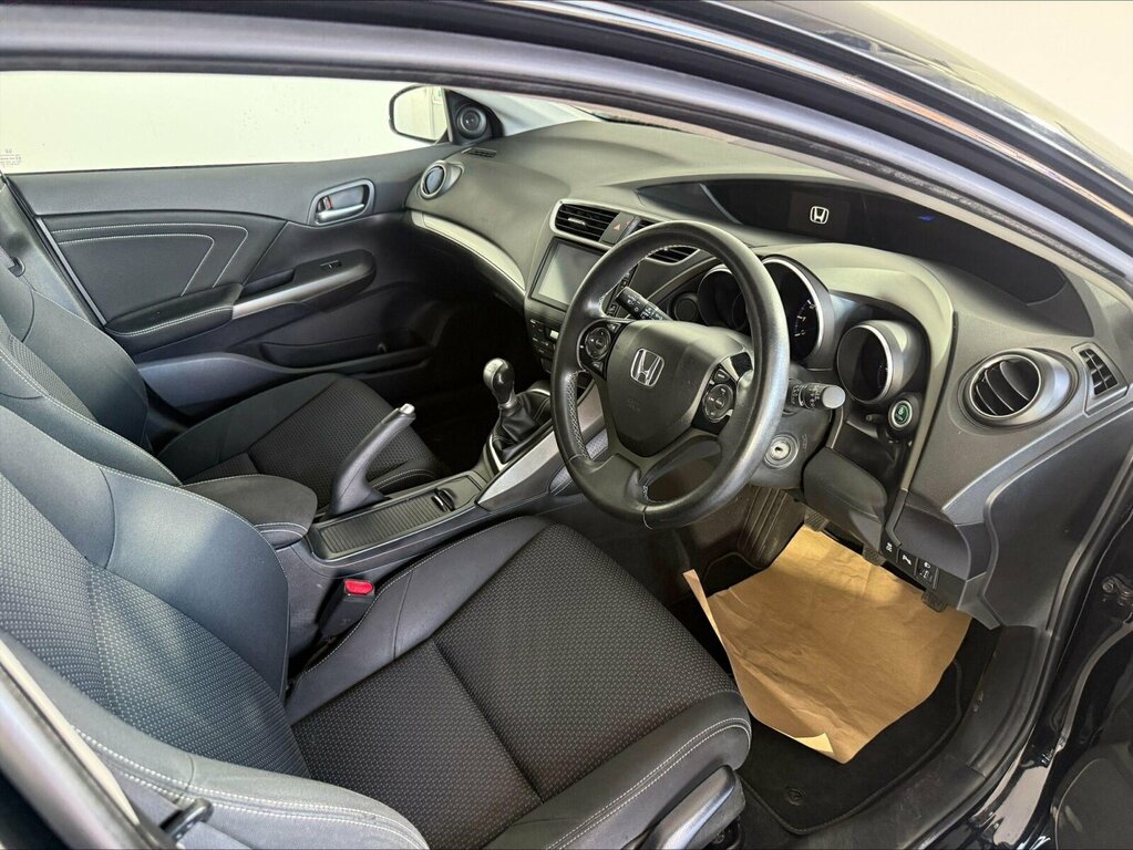Honda Civic 1.8 I-vtec Se Plus Navi Euro 6 Ss Black #6