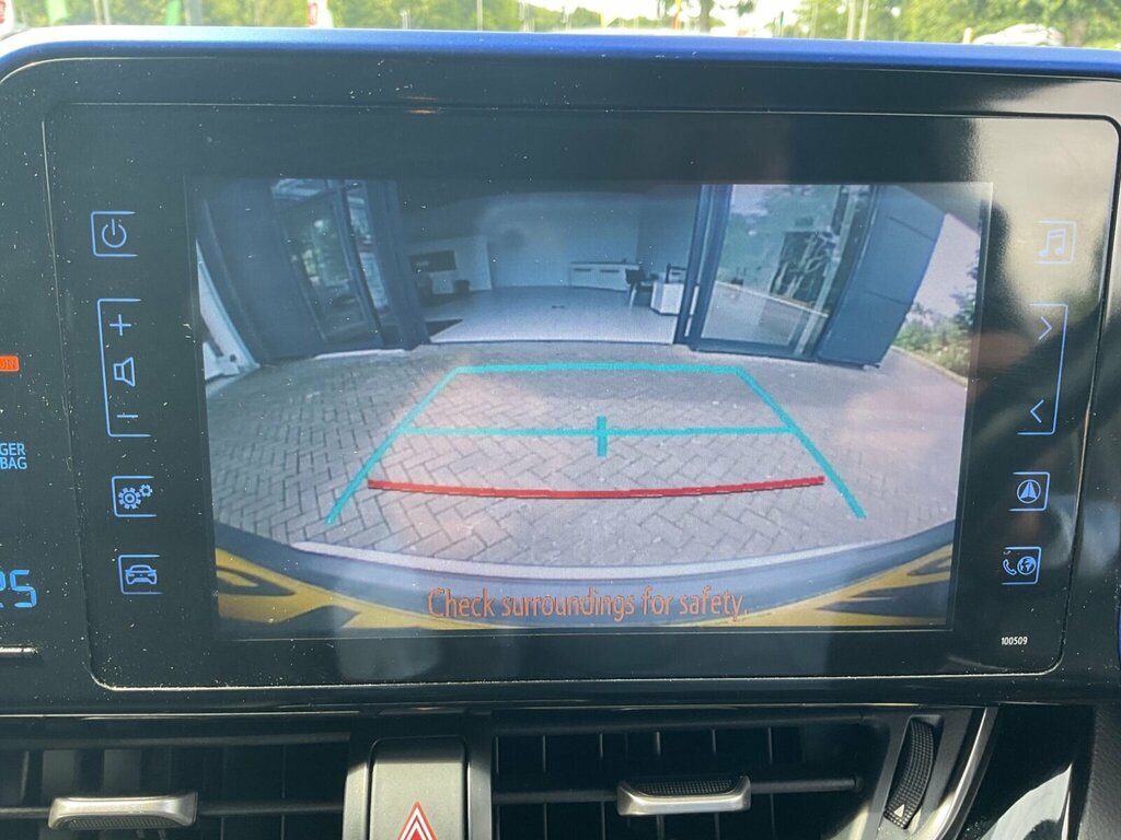 Toyota C-Hr Hybrid 1.8 122Bhp Dynamic Crossover 5-Dr Grey #27
