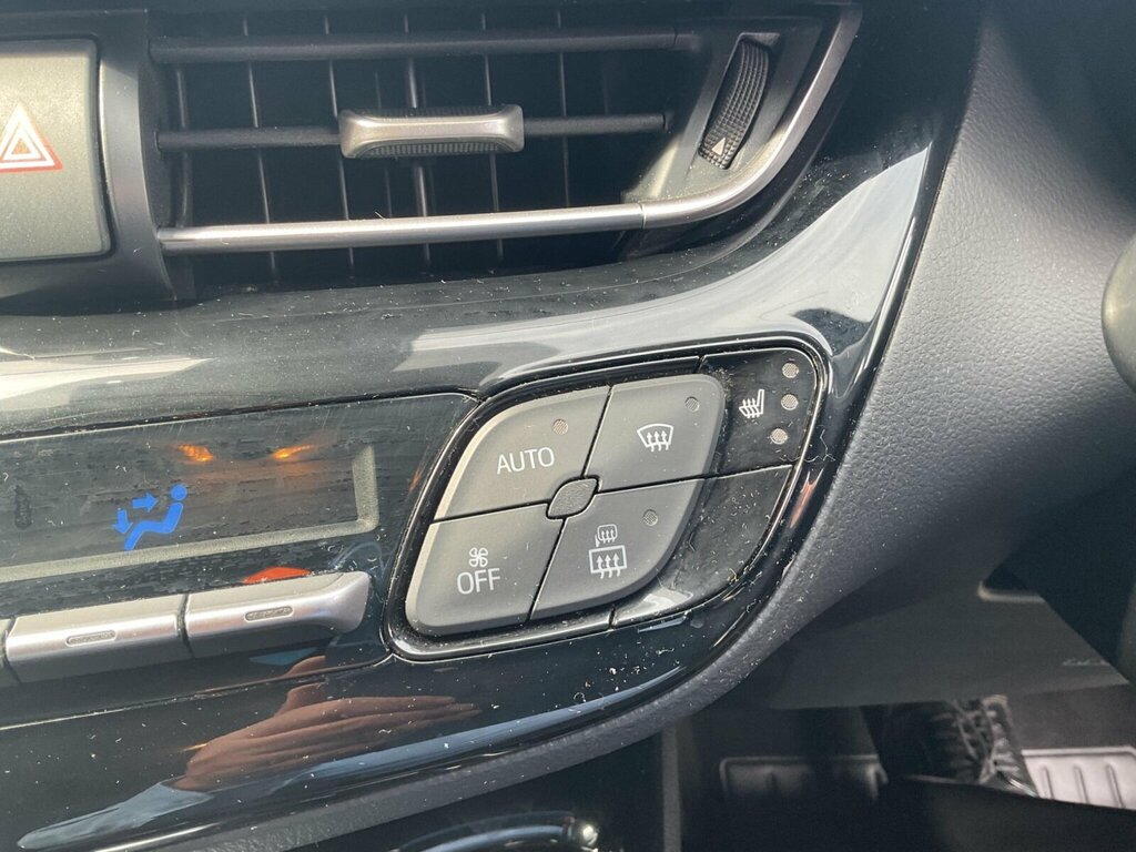Toyota C-Hr Hybrid 1.8 122Bhp Dynamic Crossover 5-Dr Grey #16