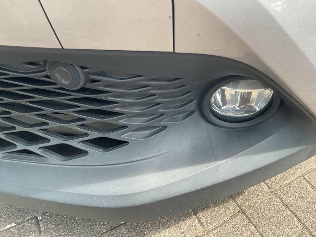Toyota C-Hr Hybrid 1.8 122Bhp Dynamic Crossover 5-Dr Grey #39