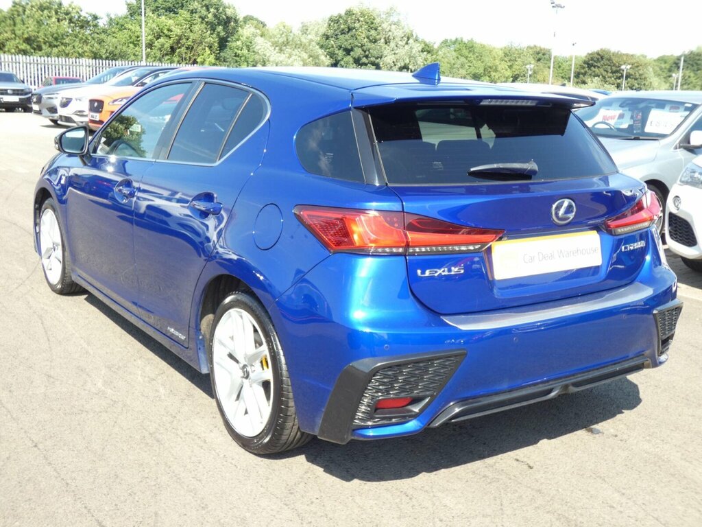 Lexus CT 200H White #9