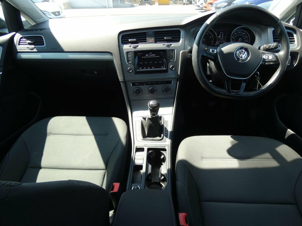 Volkswagen Golf Hatchback Red #7