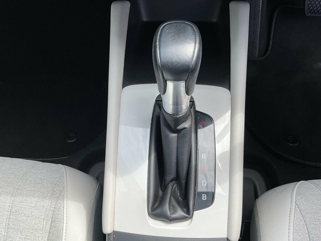 Honda Jazz Red #10