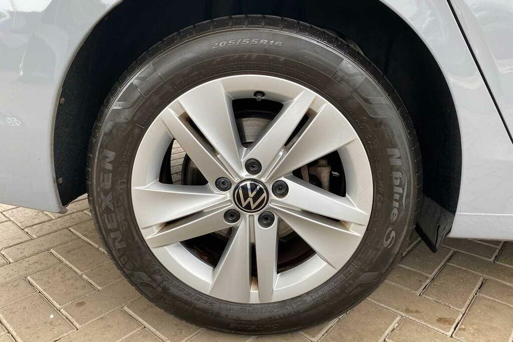 Volkswagen Golf 1.5 Tsi 150 Life Grey #5