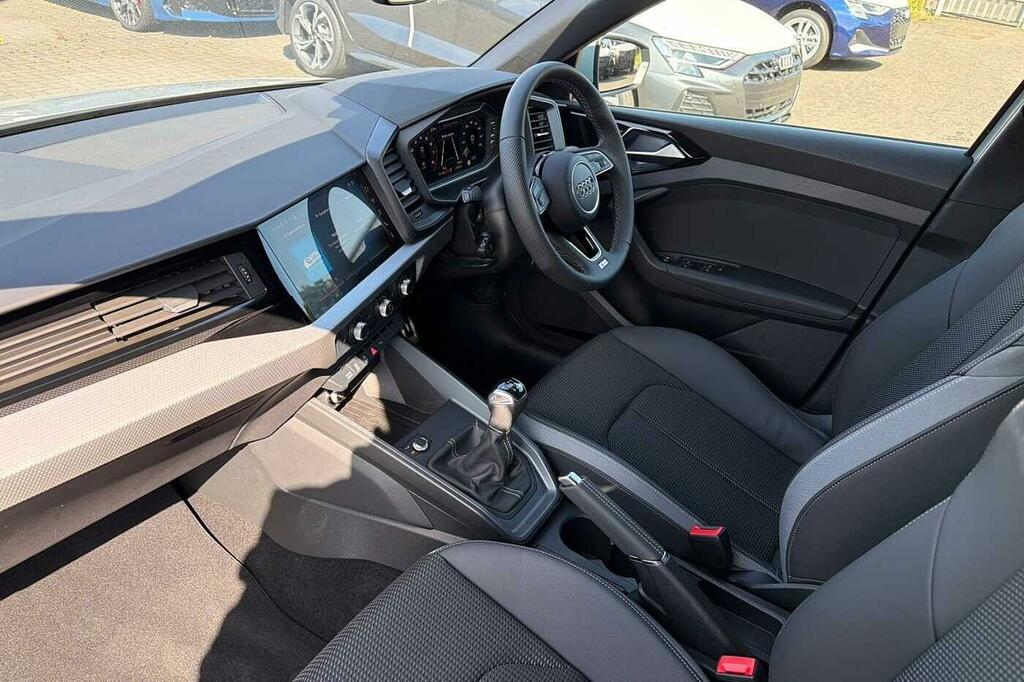 Audi A1 S Line 30 Tfsi 116 Ps 6-Speed SM26GYW Grey #2