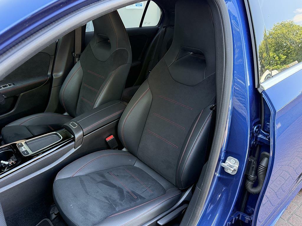 Mercedes-Benz A Class Hatchback Black #25