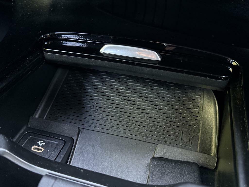 Mercedes-Benz A Class Hatchback Black #23