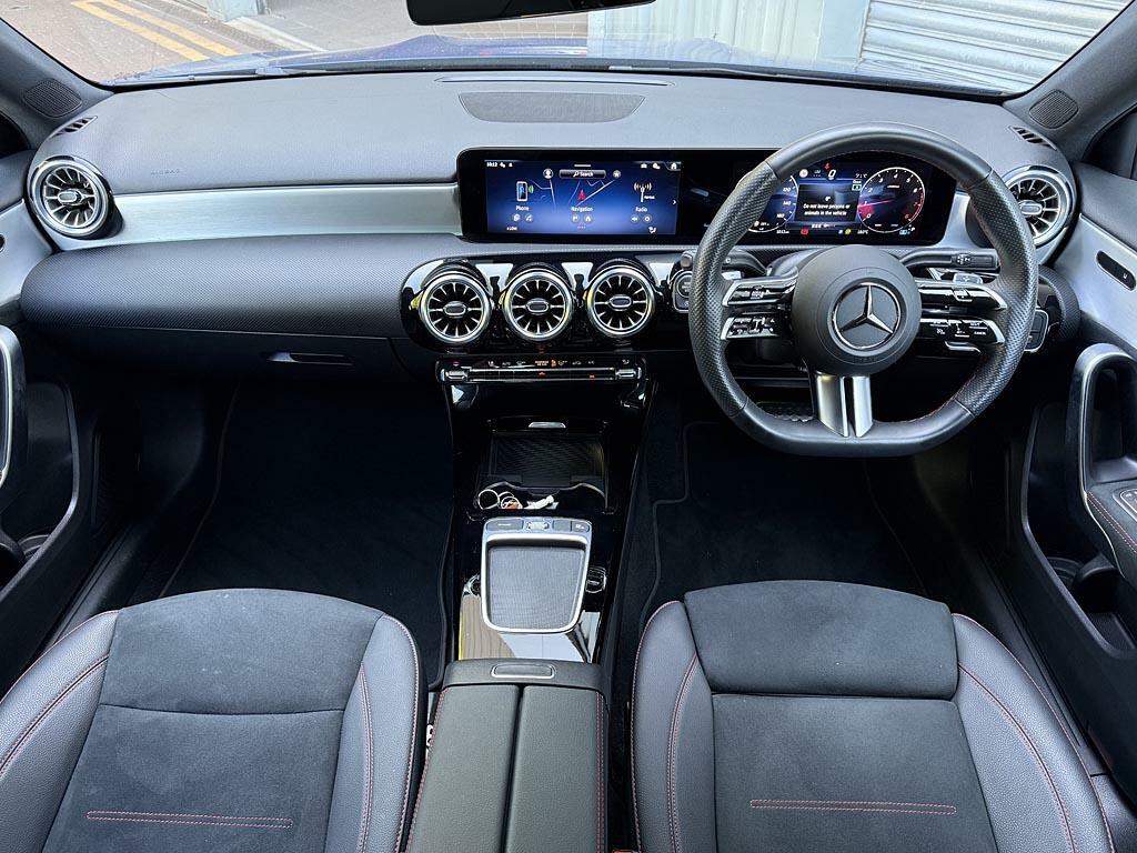 Mercedes-Benz A Class Hatchback Black #5