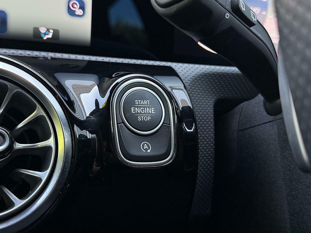 Mercedes-Benz A Class Hatchback Black #24