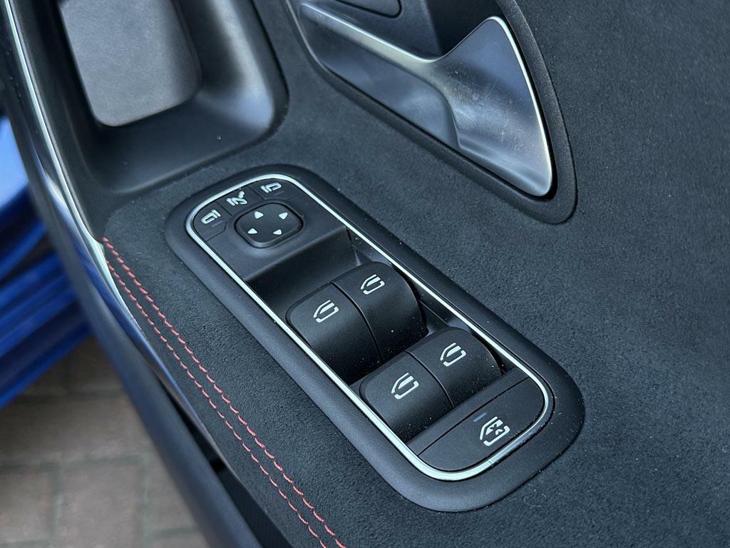 Mercedes-Benz A Class Hatchback Black #18