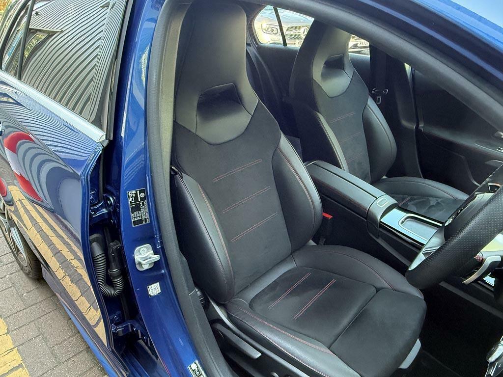 Mercedes-Benz A Class Hatchback Black #27